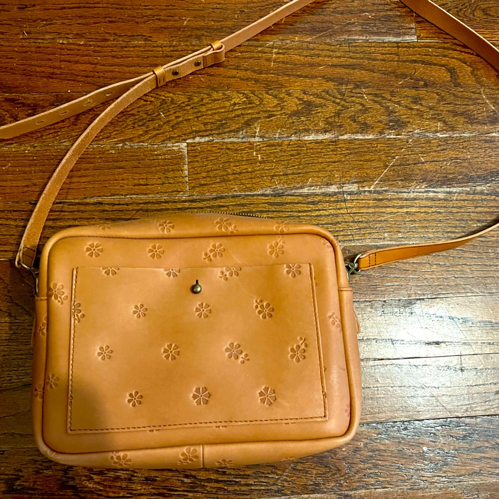 *RARE* Madewell- The Large Transport Camera Bag: Bandana Embossed Edition